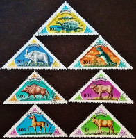 Набор почтовых марок (7 шт.). "Доисторические животные". 1977 год, Монголия.