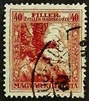 Почтовая марка (40+2 f.). "Военный фонд (III)". 1917 год, Венгрия.