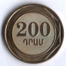 Монета 200 драм. 2014 год, Армения. Сосна Коха.