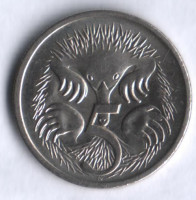 Монета 5 центов. 2001 год, Австралия.