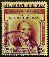 Почтовая марка. "Генерал Гектор Трухильо". 1955 год, Доминиканская Республика.