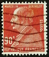 Почтовая марка. "Марселен Бертло". 1927 год, Франция.