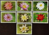 Набор почтовых марок (7 шт.) с блоком. "Водяные лилии". 1989 год, Камбоджа.