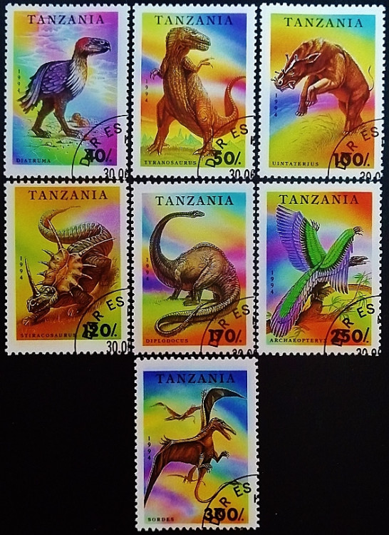Набор почтовых марок (7 шт.). "Доисторические животные". 1994 год, Танзания.