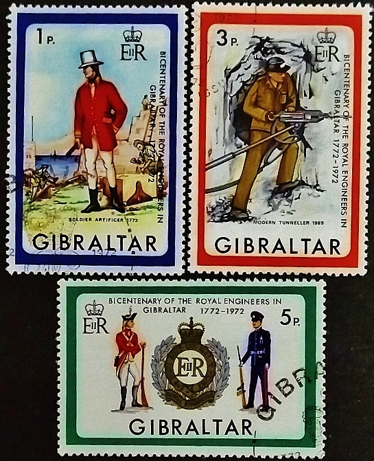Набор почтовых марок (3 шт.). "200-летие королевских инженеров в Гибралтаре". 1972 год, Гибралтар.