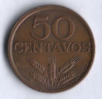 Монета 50 сентаво. 1979 год, Португалия.