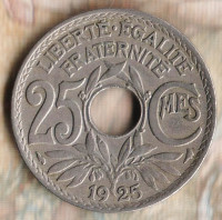 Монета 25 сантимов. 1925 год, Франция.