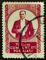 Почтовая марка. "Кемаль Ататюрк". 1952 год, Турция.