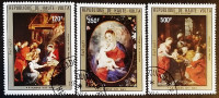 Набор почтовых марок (3 шт.). "Рождество". 1983 год, Верхняя Вольта.