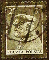 Почтовая марка. "Маршал Юзеф Пилсудский (траурный выпуск)". 1935 год, Польша.
