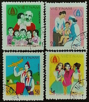 Набор почтовых марок (4 шт.). "Международный год детей". 1979 год, Вьетнам.