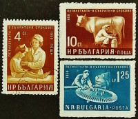 Набор почтовых марок (3 шт.). "Пятилетний план в сжатые сроки". 1961 год, Болгария.