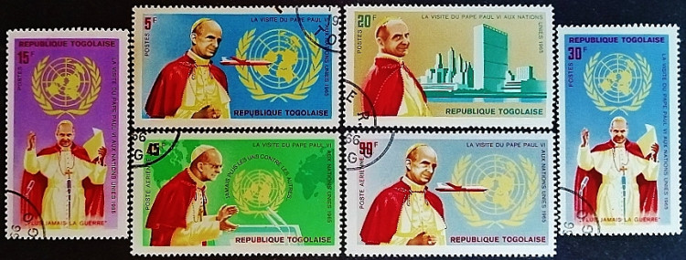 Набор почтовых марок (6 шт.). "Визит Папы Павла VI в ООН". 1966 год, Того.