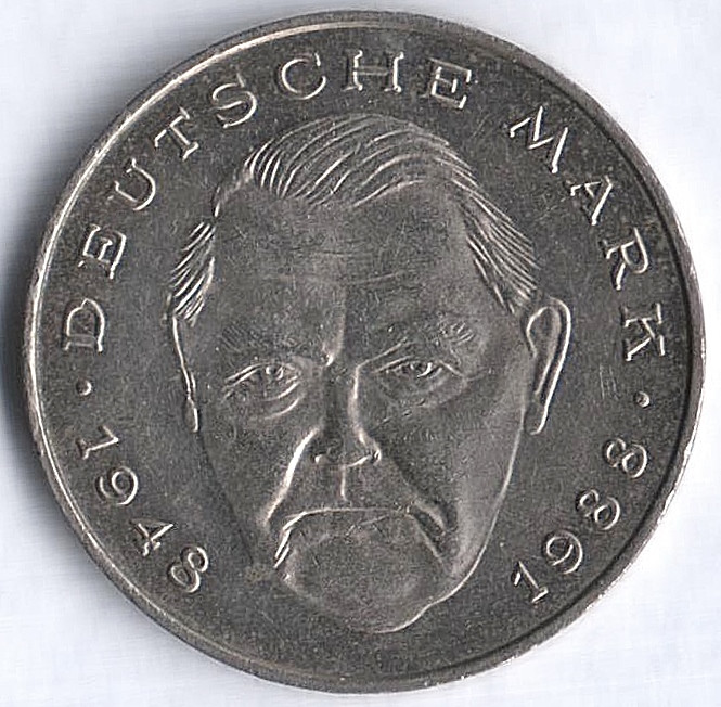 Монета 2 марки. 1990 год (J), ФРГ. Людвиг Эрхард.