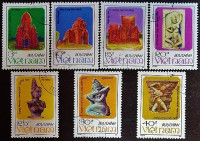 Набор почтовых марок (7 шт.). "Архитектура и скульптура народности чам". 1987 год, Вьетнам.