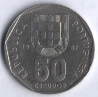Монета 50 эскудо. 1987 год, Португалия.