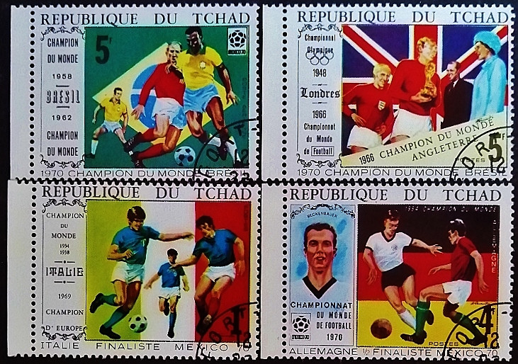 Набор почтовых марок (4 шт.) с блоками (5 шт.). "Футбольные чемпионы". 1970 год, Чад. Набор почтовых марок (4 шт.) с блоками (5 шт.). "Футбольные чемпионы". 1970 год, Чад.