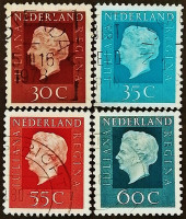 Набор почтовых марок (4 шт.). "Королева Юлиана". 1971-1976 годы, Нидерланды.