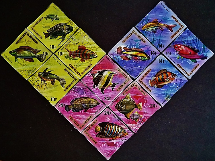 Набор почтовых марок (12 шт.). "Рыбы (II)". 1974 год, Бурунди. Набор почтовых марок (12 шт.). "Рыбы (II)". 1974 год, Бурунди.