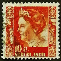 Почтовая марка (10 c.). "Королева Вильгельмина". 1939 год, Нидерландская Ост-Индия.