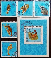 Набор почтовых марок (5 шт.) с блоком. "Лемуры". 1990 год, Мадагаскар.