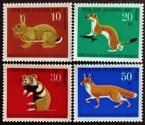 Набор марок (4 шт.). "Детёныши пушных зверей". 1967 год, Западный Берлин.