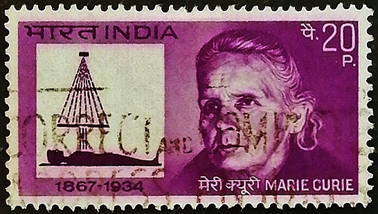 Почтовая марка. "100 лет со дня рождения Марии Кюри". 1968 год, Индия.