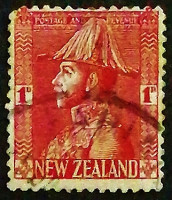 Почтовая марка. "Король Георг V в адмиральском мундире". 1926 год, Новая Зеландия.