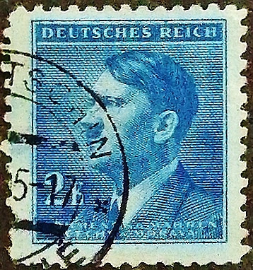 Почтовая марка (2 kr.). "Адольф Гитлер". 1942 год, Богемия и Моравия.