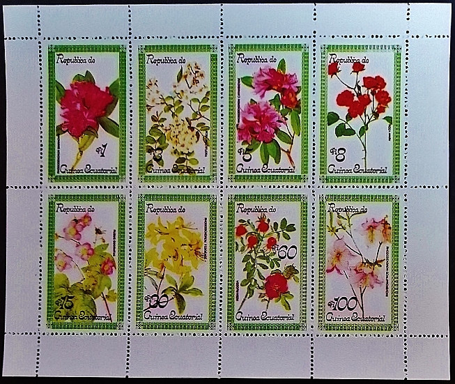 Блок марок (8 шт.). "Цветы (VIII)". 1979 год, Экваториальная Гвинея.