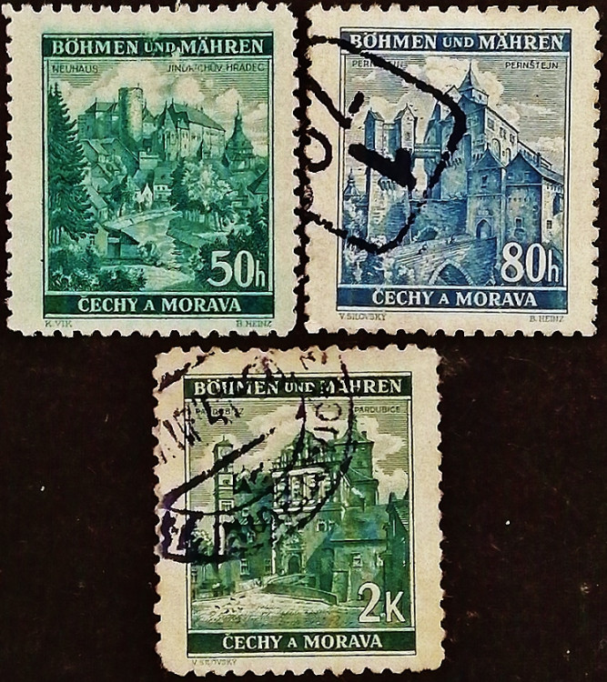Набор почтовых марок (3 шт.). "Городские пейзажи". 1940 год, Богемия и Моравия.