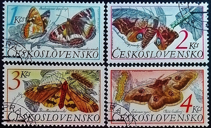 Набор почтовых марок (4 шт.). "Бабочки и мотыльки". 1987 год, Чехословакия.