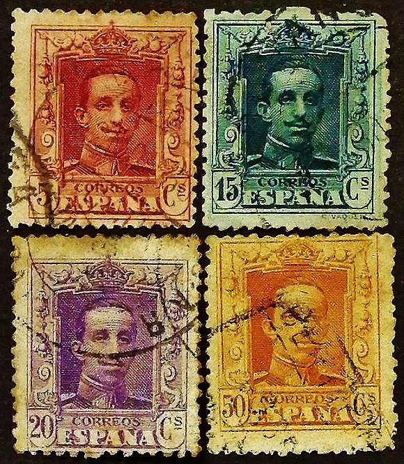 Набор почтовых марок (4 шт.). "Король Альфонсо XIII". 1922-1926 годы, Испания.