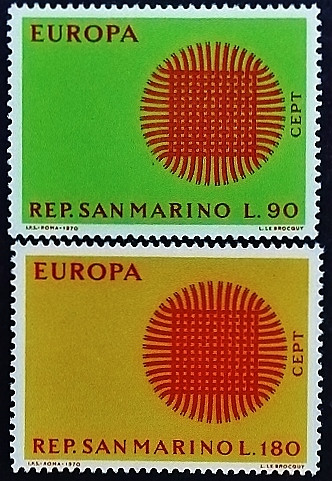 Набор марок (2 шт.). "Европа (C.E.P.T.) — Пылающее солнце". 1970 год, Сан-Марино. Набор марок (2 шт.). "Европа (C.E.P.T.) — Пылающее солнце". 1970 год, Сан-Марино.