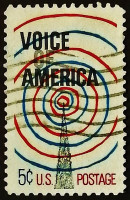 Марка почтовая. "Радио "Голос Америки"". 1967 год, США.