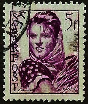 Почтовая марка (5 f.). "Восстановление". 1948 год, Саар.