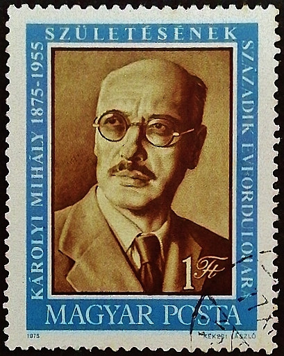 Почтовая марка. "Кароли Михай - первый президент Республики". 1975 год, Венгрия.