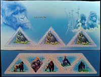Блок марок (5 шт.) с мини-блоком. "Гориллы". 2011 год, Гвинея.