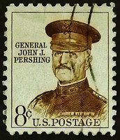 Почтовая марка. "Генерал Джон Джей Першинг". 1961 год, США.