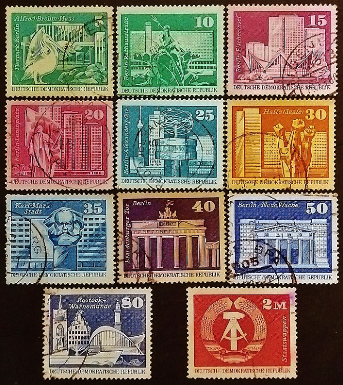 Набор почтовых марок (11 шт.). "Развитие ГДР (большой формат)". 1973-1974 годы, ГДР.