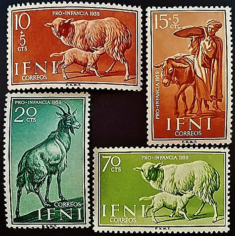 Набор марок (4 шт.). "Защита детей". 1959 год, Ифни. Набор марок (4 шт.). "Защита детей". 1959 год, Ифни.