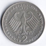Монета 2 марки. 1973 год (G), ФРГ. Теодор Хойс.