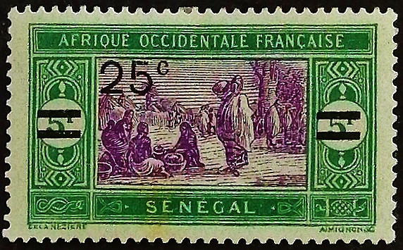 Марка почтовая (25 с.). "Местный рынок". 1924 год, Сенегал.