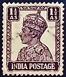 Почтовая марка (1½ an.). "Король Георг VI". 1942 год, Британская Индия.
