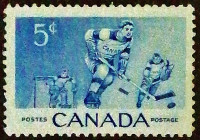 Марка почтовая. "Хоккей с шайбой". 1956 год, Канада.