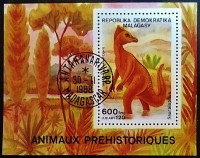 Мини-блок. "Доисторические животные". 1989 год, Мадагаскар.