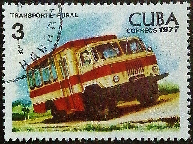 Почтовая марка. "Омнибус". 1977 год, Куба.
