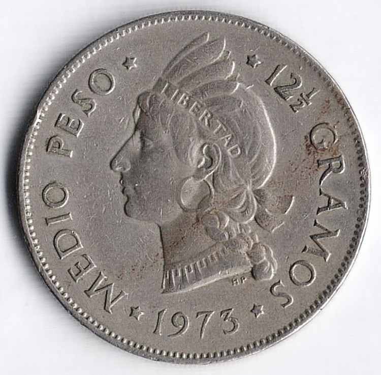 Монета 1/2 песо. 1973 год, Доминиканская Республика.