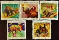 Набор почтовых марок (5 шт.). "Слоны". 1974 год, Вьетнам.