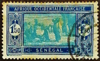 Почтовая марка (1,5 fr.). "Местный рынок". 1930 год, Сенегал.